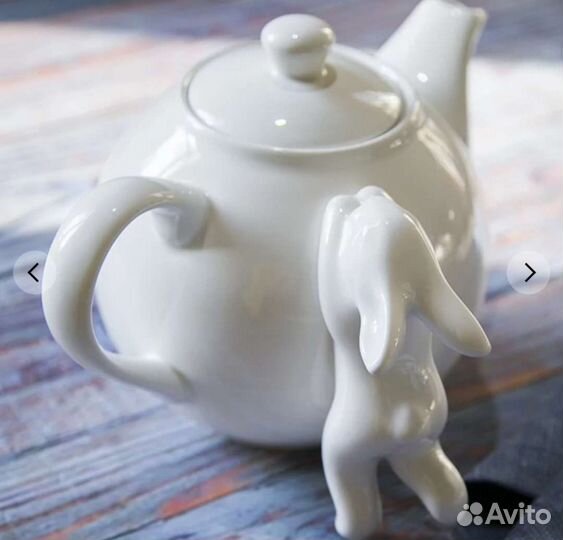 Фарфоровый чайник с кроликом Clay Street