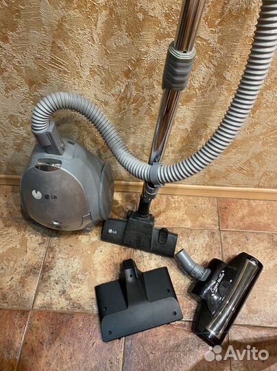 Пылесос lg