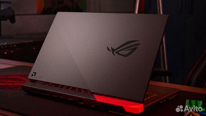 Asus ROG Strix G713