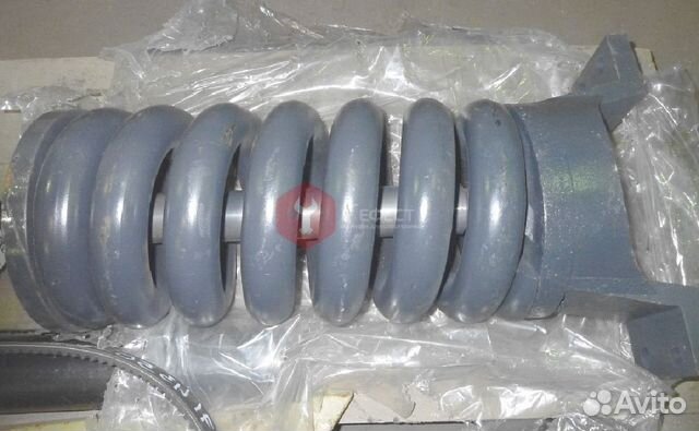 Натяжитель гусеницы Hyundai 81N8-15012