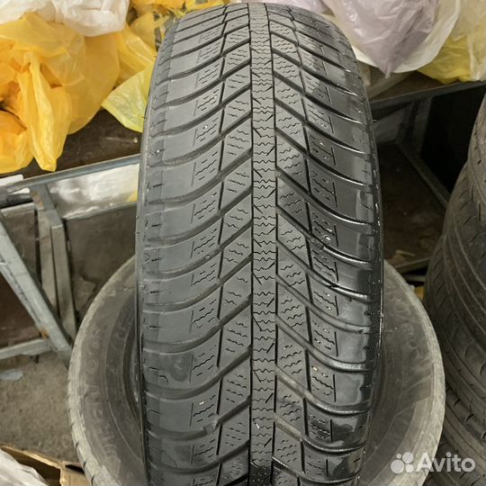 Nexen N'Blue 4 Season WH17 185/65 R15