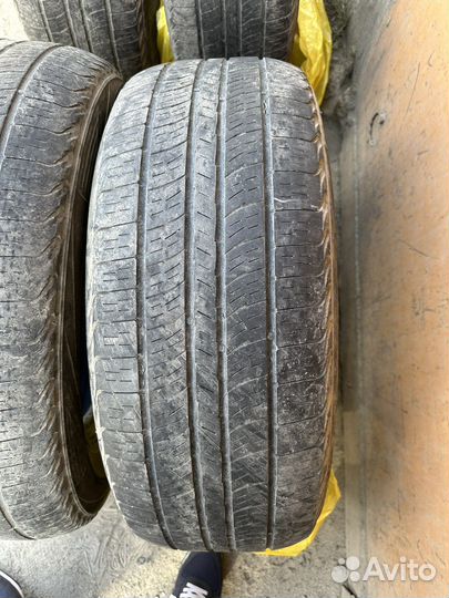 Kumho Road Venture APT KL51 265/65 R17
