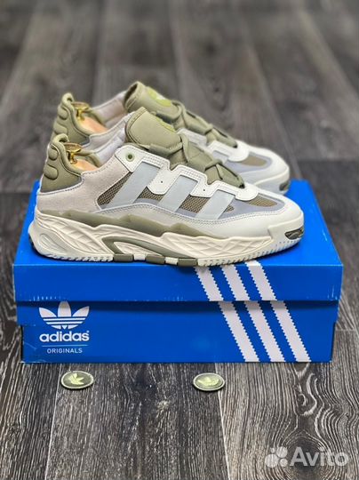 Кроссовки Adidas Niteball