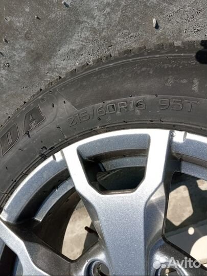 Haida HD617 215/60 R16 95T