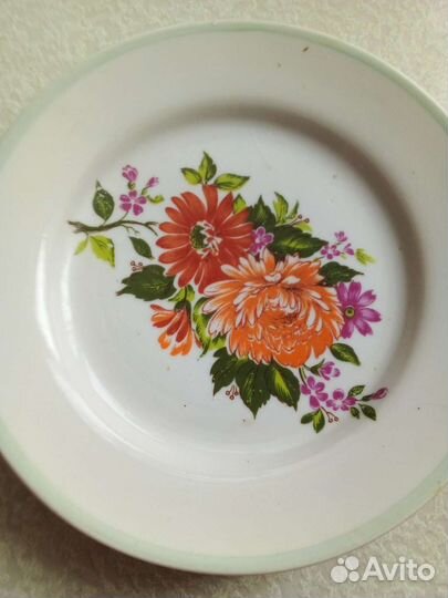 Горшок кер, хоз. Мелочи, шприц кондит, стаканы