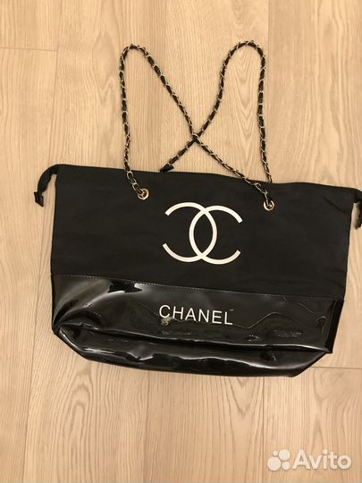Сумка Chanel лаковая шопер