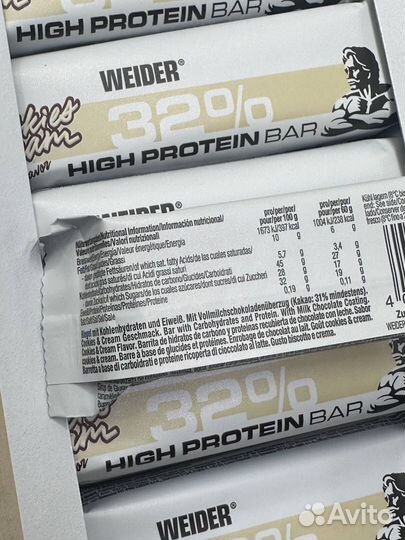 Упаковка Weider 32% Protein Bar 60 г из Европы