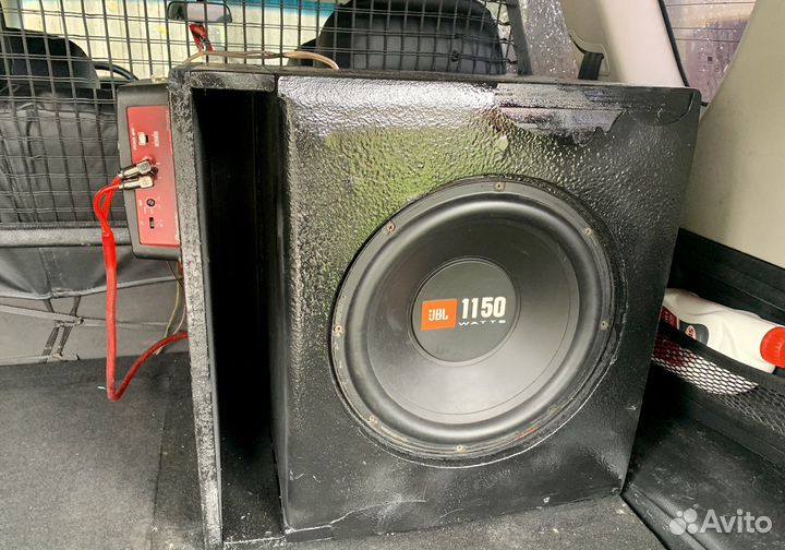 Сабвуфер и усилитель