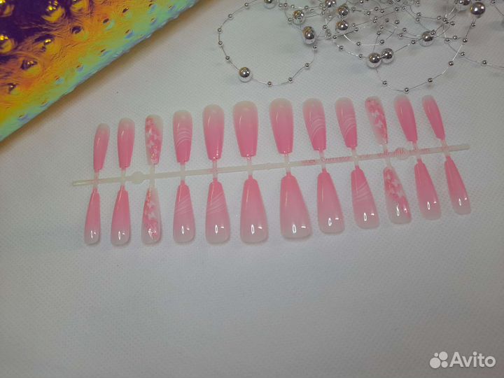 Накладные ногти с дизайном- 24 шт + клей