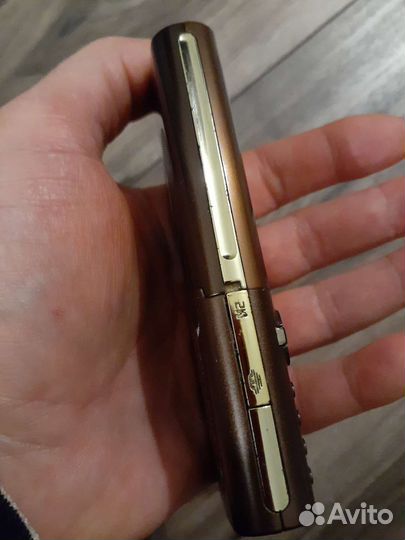 Мобильный телефон Sony Ericsson K630i