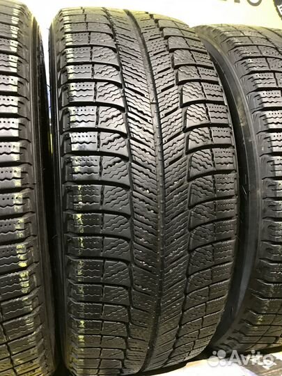 Michelin X-Ice North XIN3 215/55 R17 98H