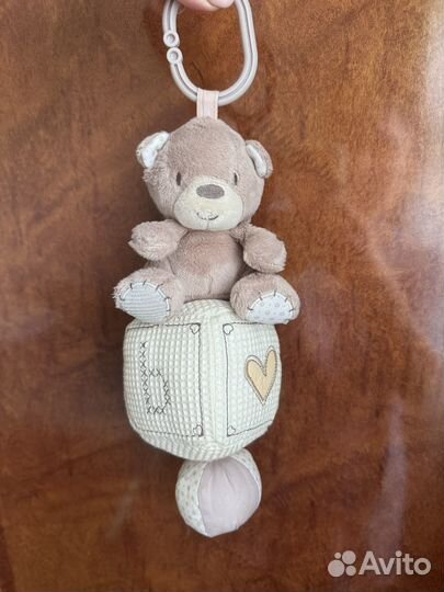 Игрушка на коляску, кроватку на кольце