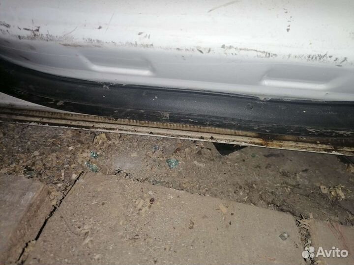 Дверь задняя левая honda logo