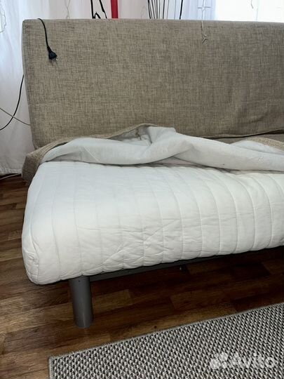 Диван IKEA бединге