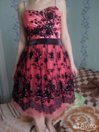 Платье для девочки на праздник