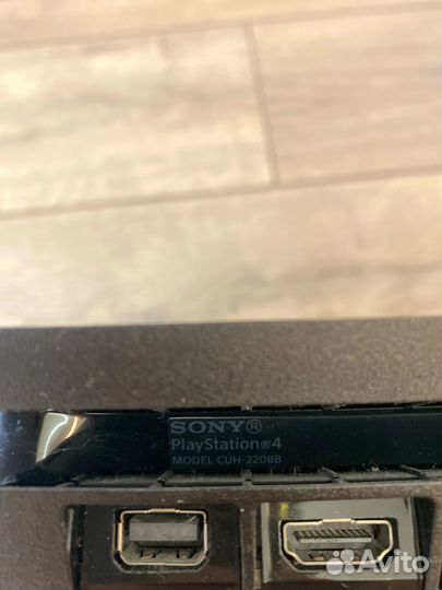 Sony playstation 4 slim 1 tb CUH - 2208B