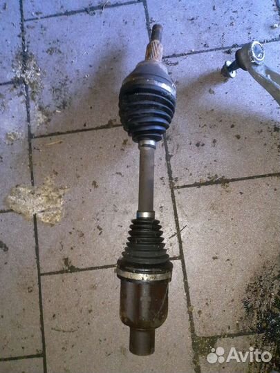 Приводной вал, привод передний Dodge RAM 2017