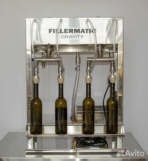 Аппарат розлива в бутылки до 2 л