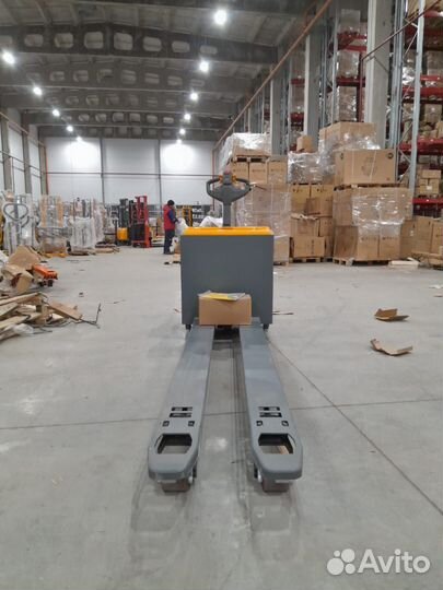 Рохля электрическая 2 т вилы 2,27 м Li-ion