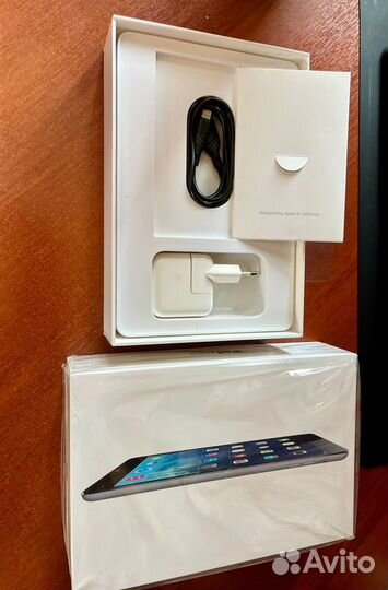 Планшет apple iPad mini WiFi cell 64GB Серый космо