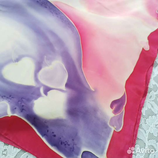 Красивый шёлковый платок Батик