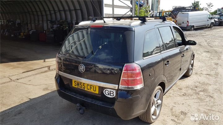 Разбор на запчасти Opel Zafira B