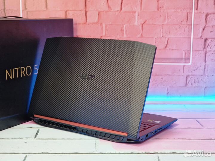 Ноутбук Acer Core i5 GTX1050 SSD + 1Tb IPS FullHD