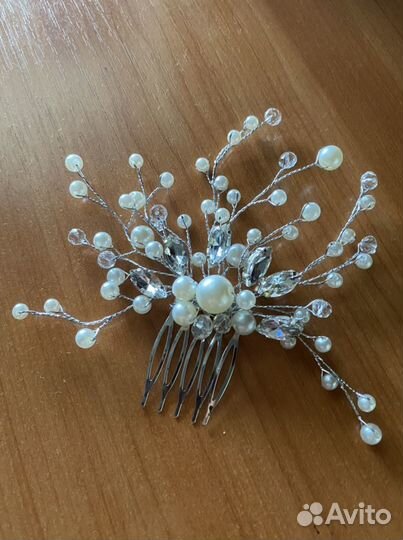 Гребень в прическу