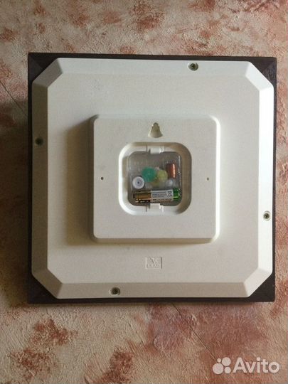 Новые Часы Деревянные 29х29см Россия