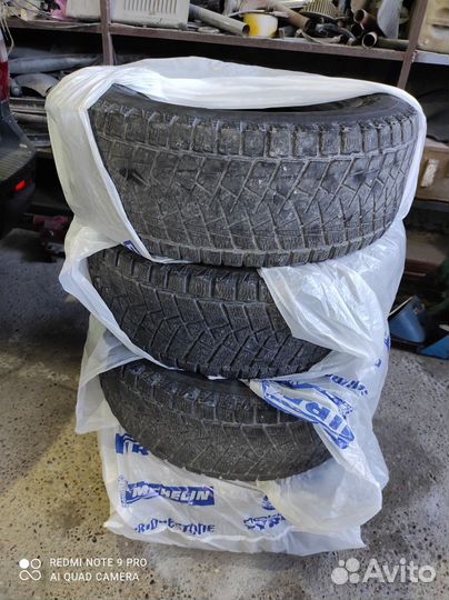 Bridgestone Blizzak DM-Z3 275/70 R16