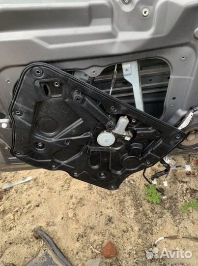 Стеклоподъемники Nissan X-Trail T31