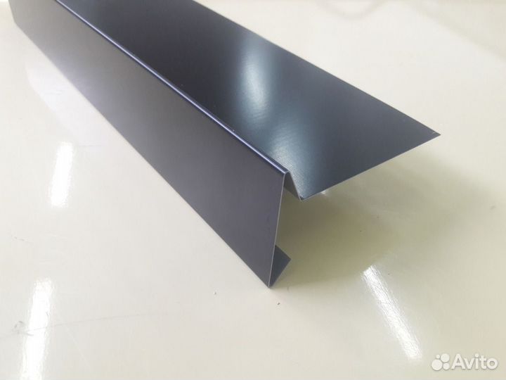 Планка торцевая для м/кровли 100*25*65*15 RAL 9005