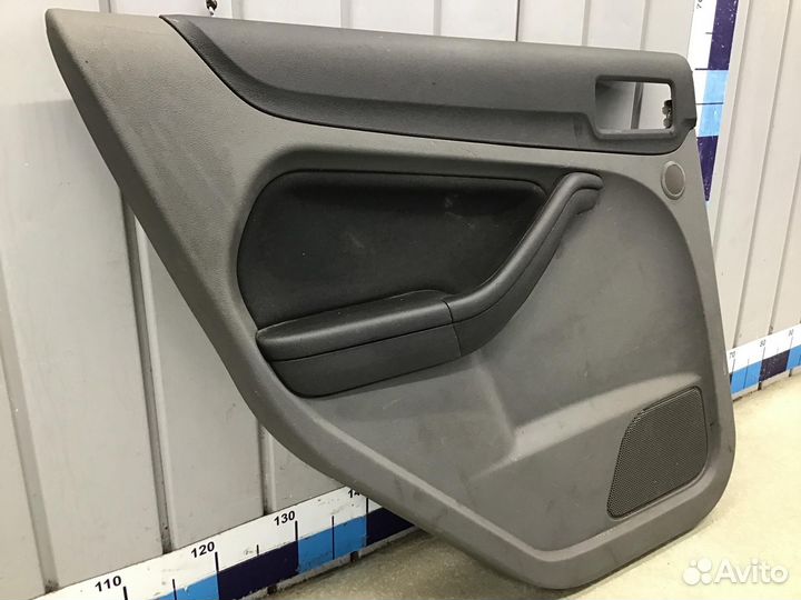 Обшивка двери задней левой Ford Focus II 2008-2011