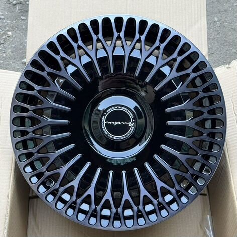 Литые диски Sakura Wheels 181 7.5×R17 5×108