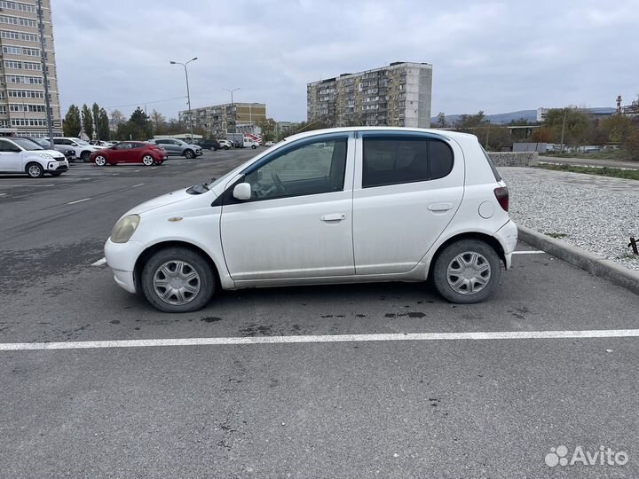 Toyota Vitz 1.0 AT, 2001, 223 000 км