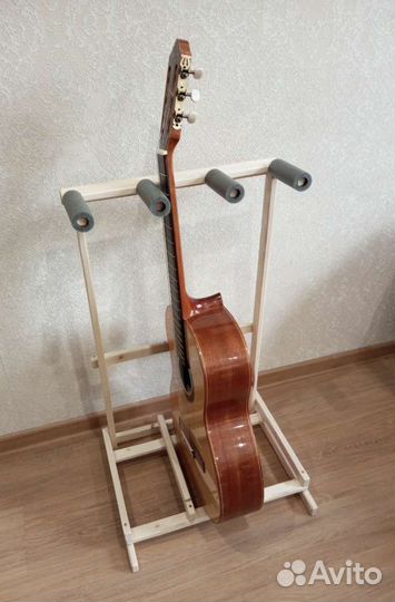 Стойка для 3х гитар