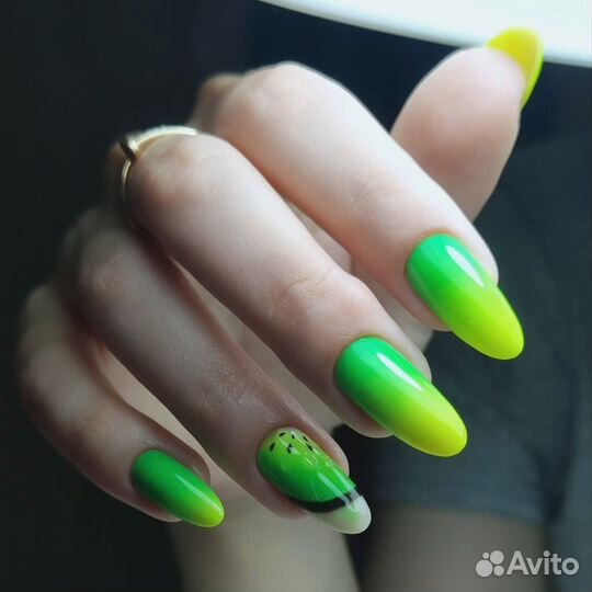 Маникюр, гель-лак, наращивание ногтей