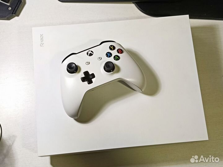 Xbox One X