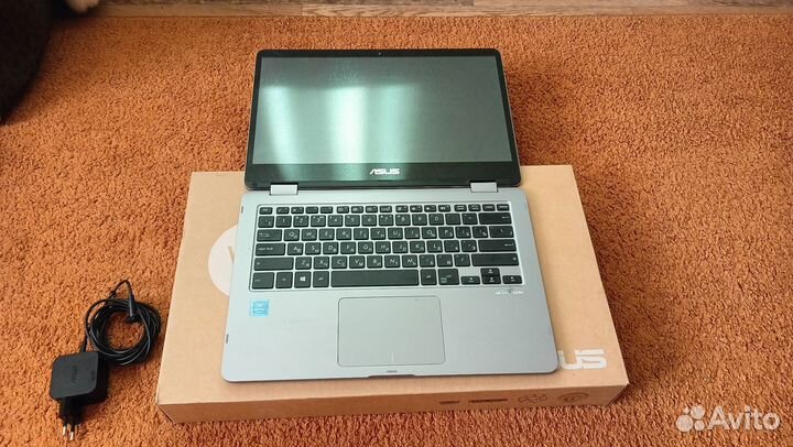 Asus VivoBook Flip 14