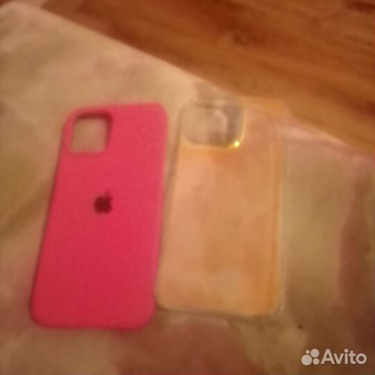 Чехол на iPhone 15
