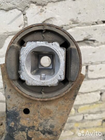 Подрамник задний bmw e70 e71