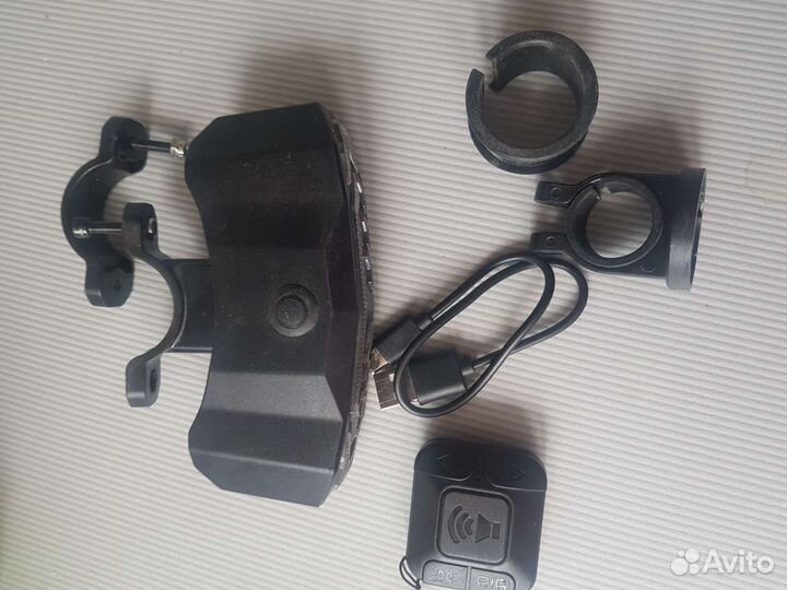 Стоп сигнал,сигнализация поворотники,звонок