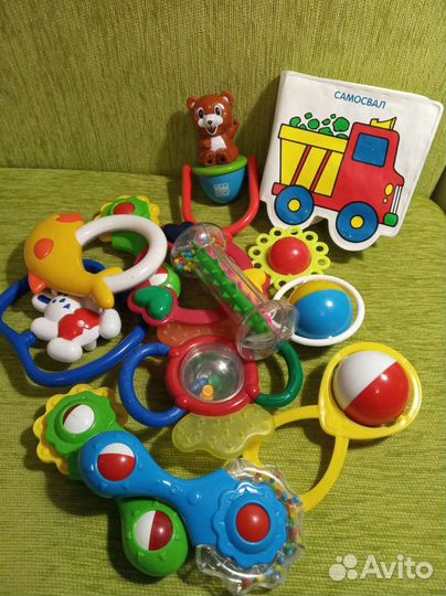 Набор игрушек для самых маленьких