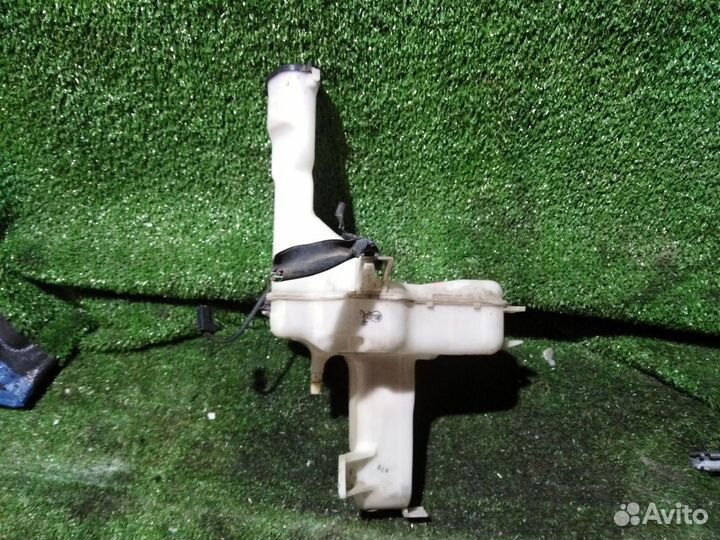 Бачок стеклоомывателя Toyota Passo KGC15 C24709720