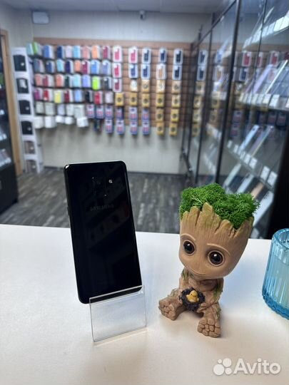 Samsung Galaxy A6, 3/32 ГБ