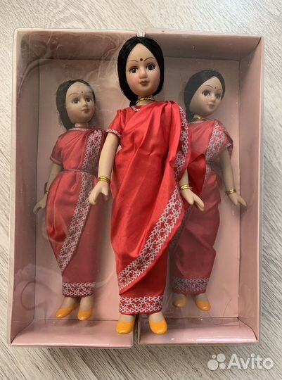 Кукла фарфоровая коллекционная