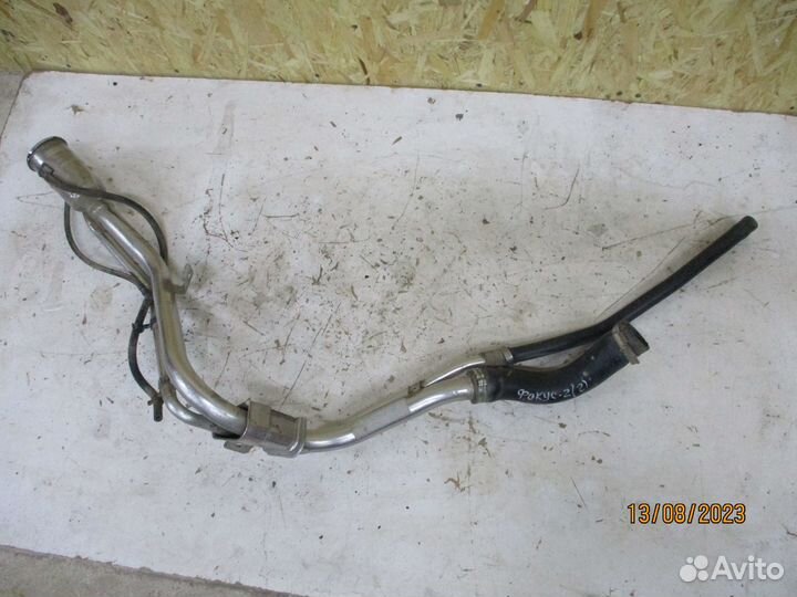 Горловина бензобака Форд Фокус 2