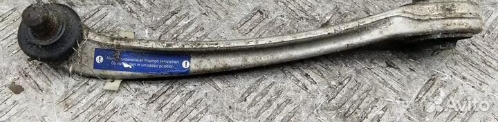 Рычаг передний левый Volkswagen Passat