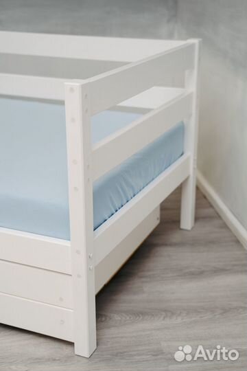 Подростковая стильная кроватка,сосна 160/80 180/90