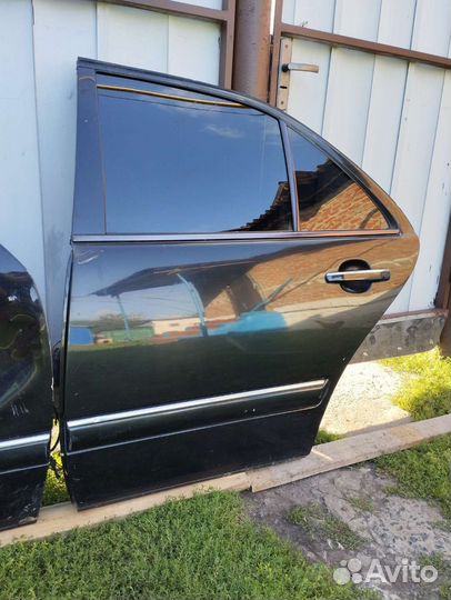 Двери Mercedes W210 E-класс седан